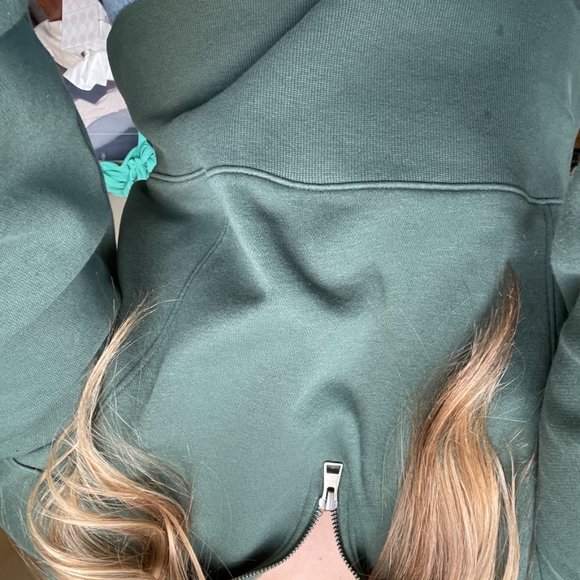 Universal Thread Quarter Zip - Picture 2 of 3